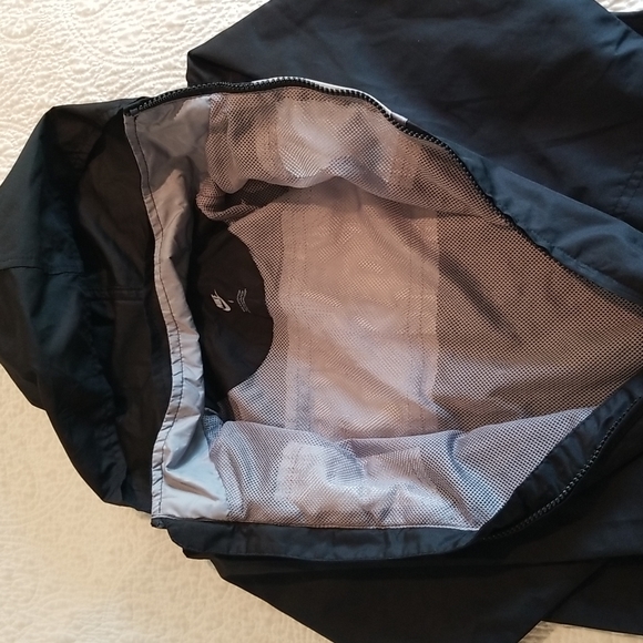 Nike boys size 6 jacket black and white - Picture 3 of 4